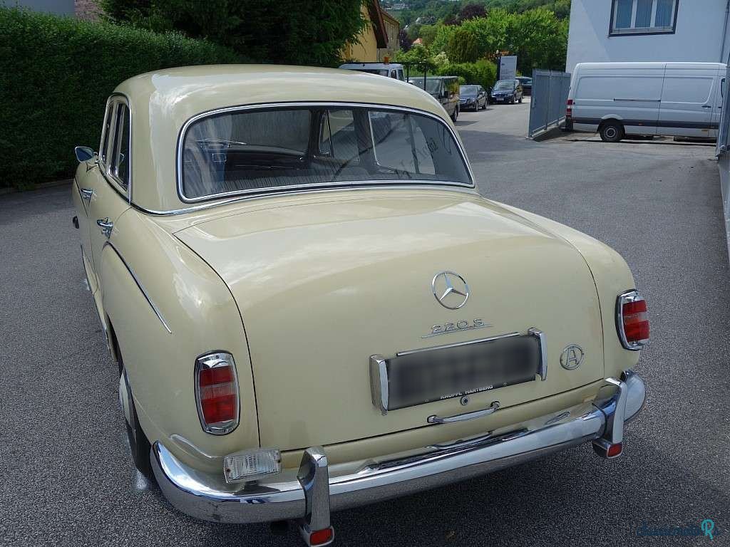 1957' Mercedes-Benz 220S W180 photo #3