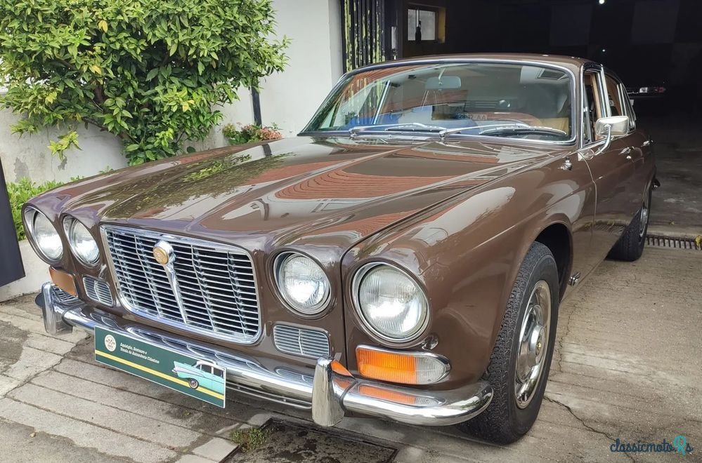 1972' Jaguar XJ photo #5