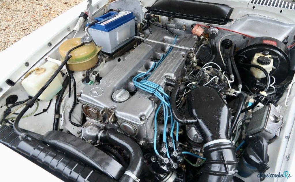 1977' Mercedes-Benz Sl Class photo #4