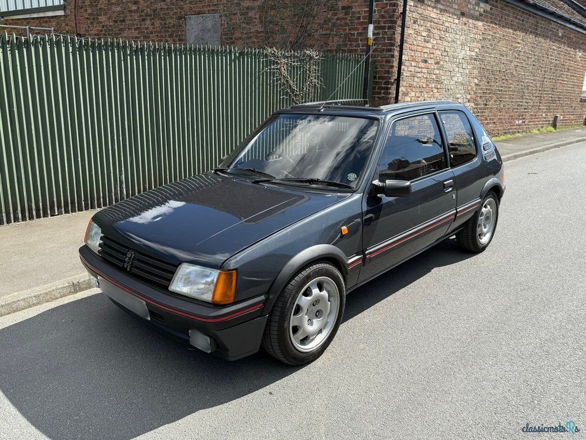 1990' Peugeot 205 photo #3