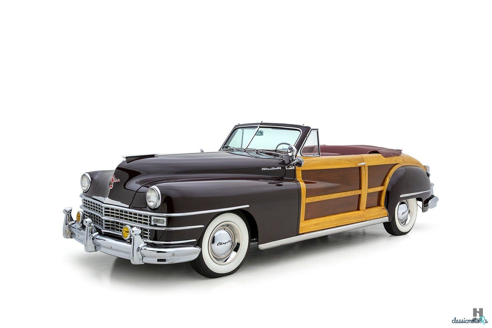 1946' Chrysler Town & Country photo #1