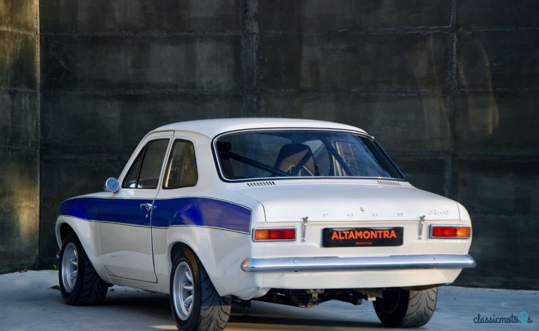 1975' Ford Escort photo #4