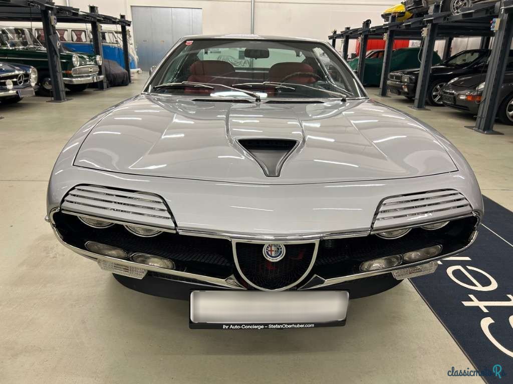 1976' Alfa Romeo Montreal photo #2