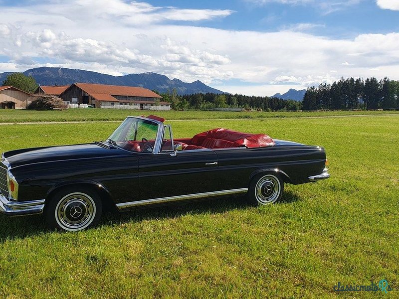 1970' Mercedes-Benz Se Series photo #1