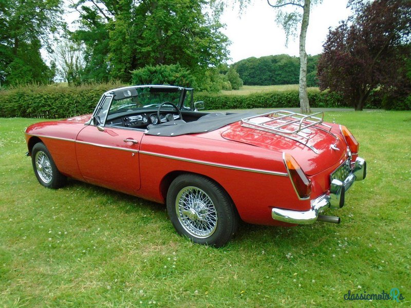 1971' MG MGB photo #3