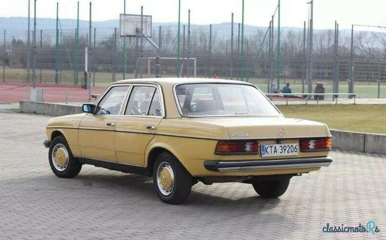 1980' Mercedes-Benz W123 photo #1