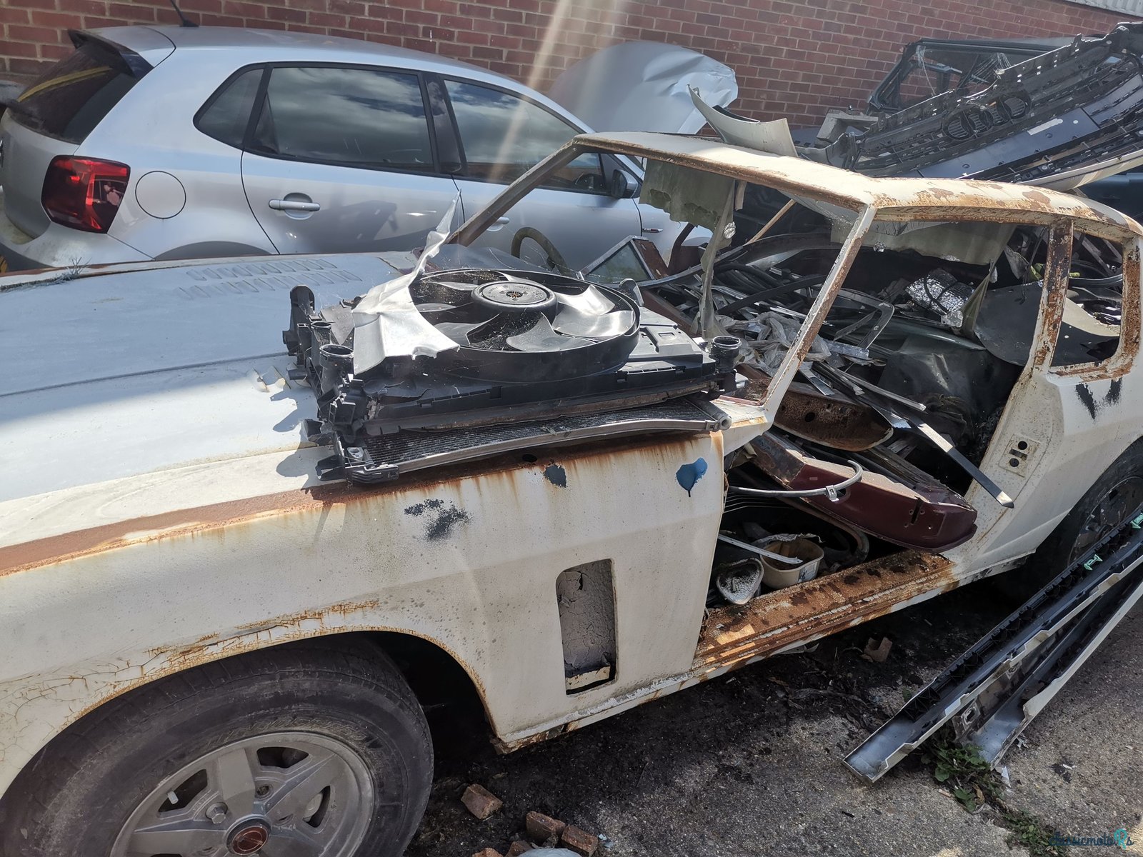 1973' Jensen Mk 3 photo #4