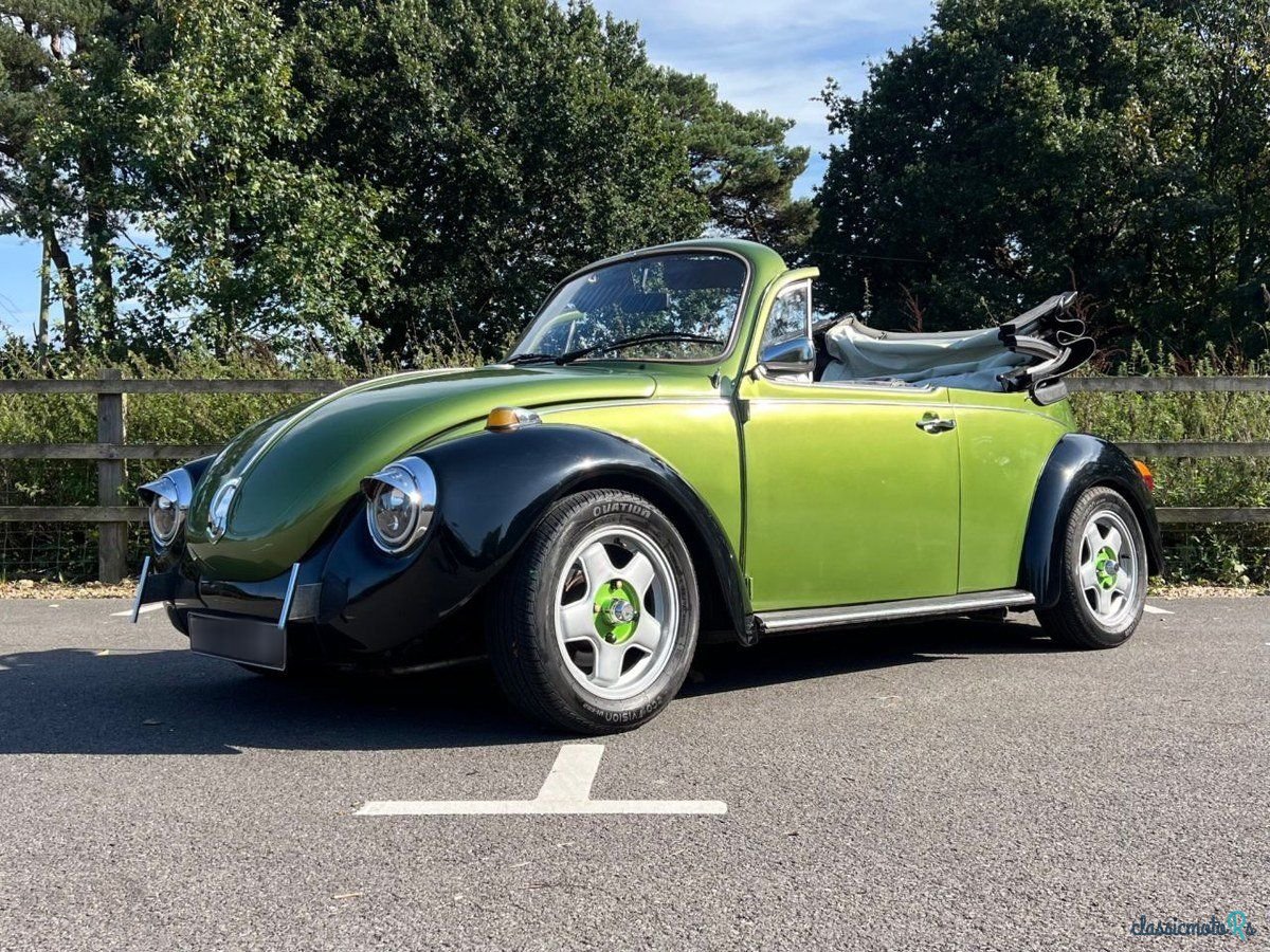 1974' Volkswagen Beetle photo #3