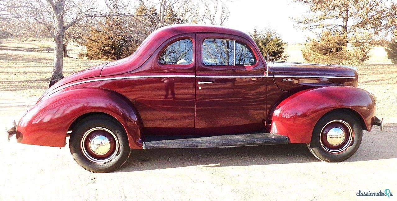 1940' Ford Deluxe photo #1