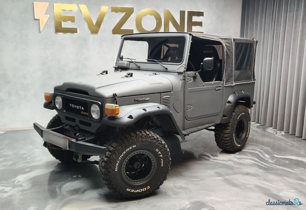 1981' Toyota Land Cruiser photo #3