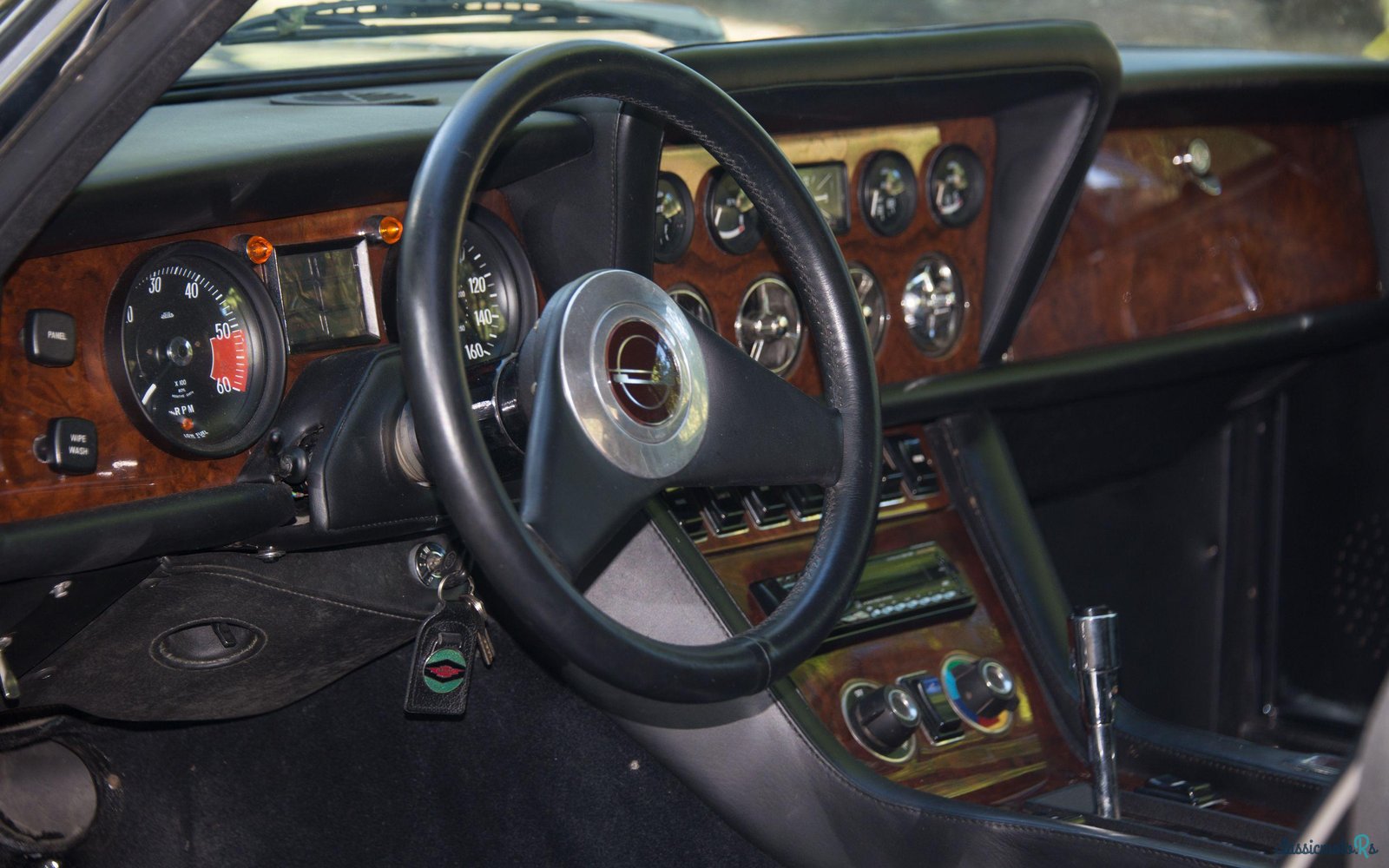 1976' Jensen Interceptor photo #2