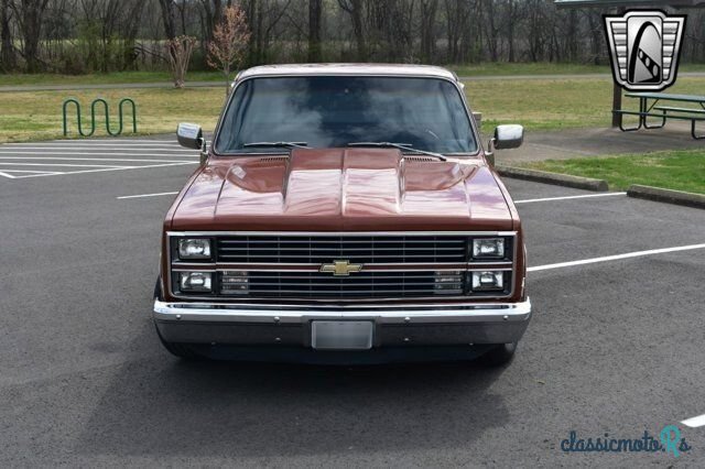 1983' Chevrolet C/K Truck photo #2