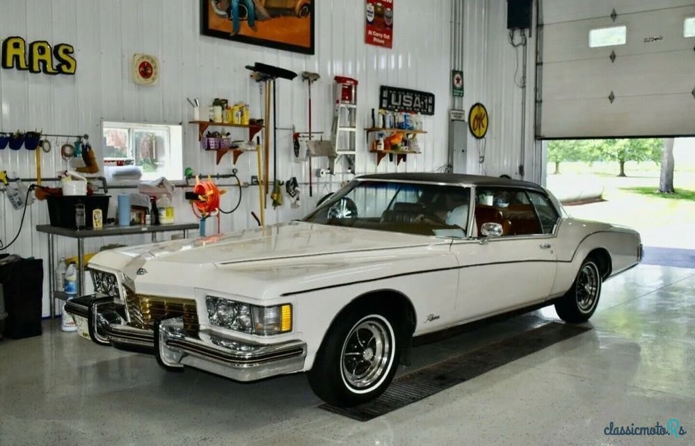 1973' Buick Riviera photo #1