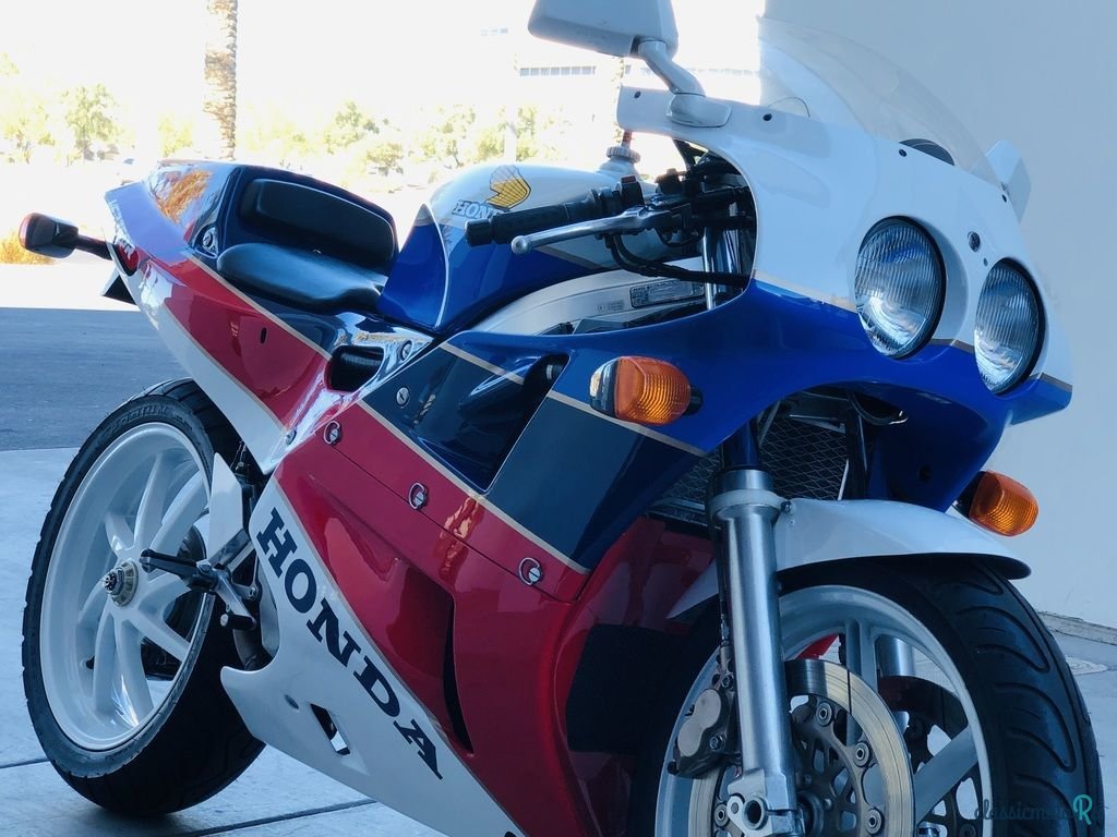 1988' Honda 1988 Honda® RC 30 photo #6