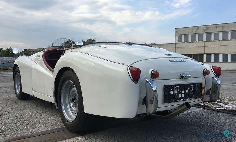 1957' Triumph TR3 photo #1