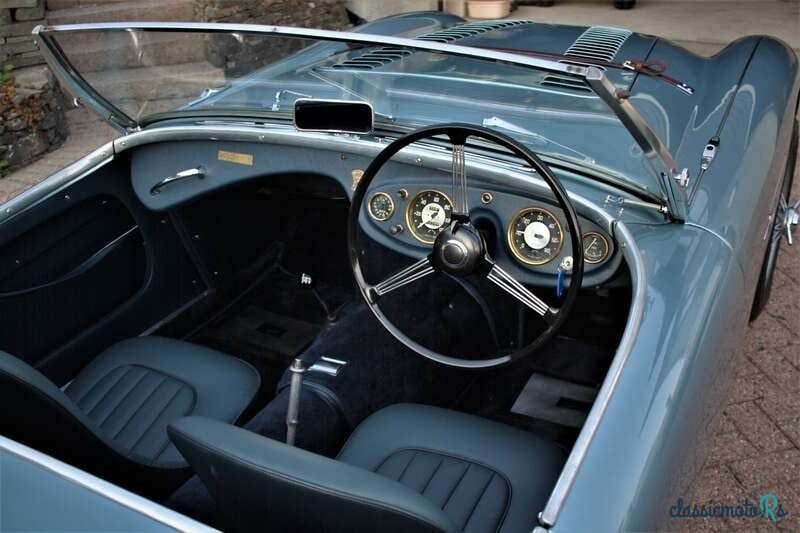 1953' Austin-Healey 100-4 photo #2