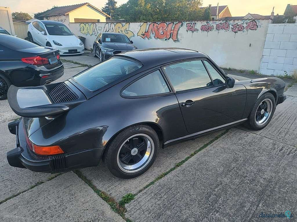 1980' Porsche 911 photo #3
