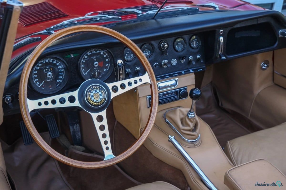 1964' Jaguar E-Type photo #3