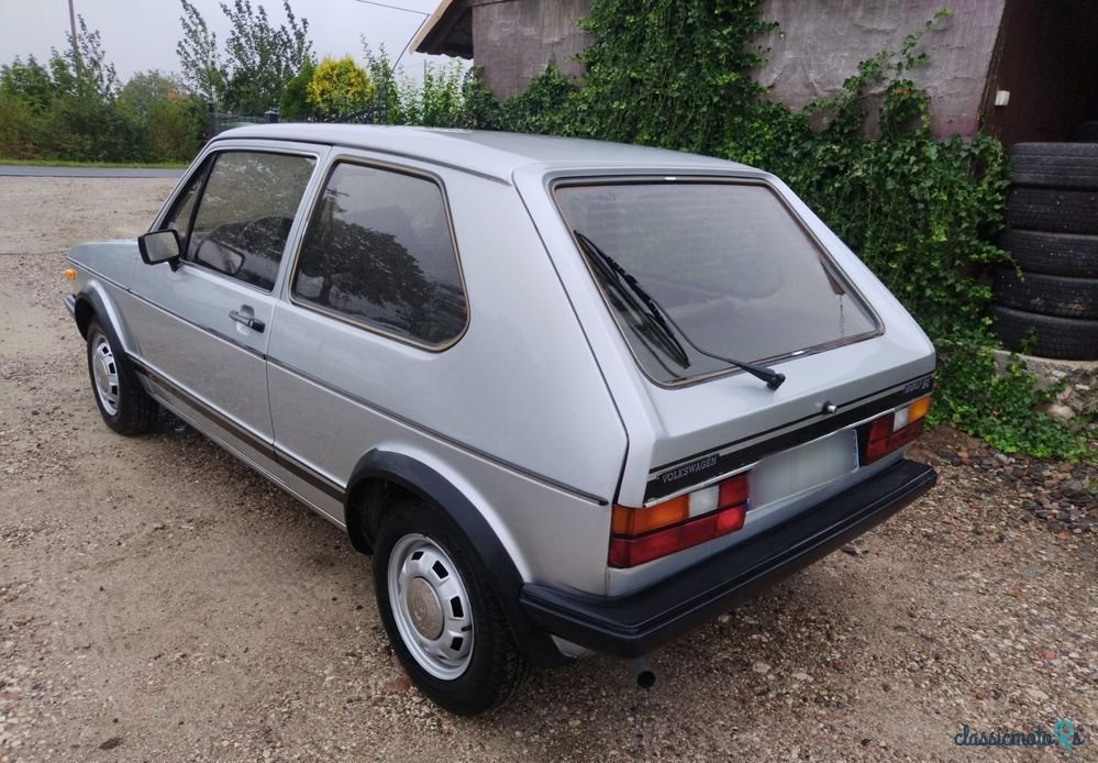 1980' Volkswagen Golf 1.1 L photo #5