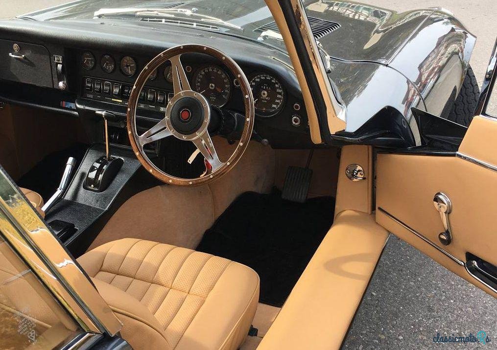 1973' Jaguar E-Type photo #4