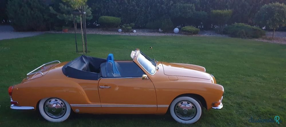 1970' Volkswagen Karmann Ghia photo #2