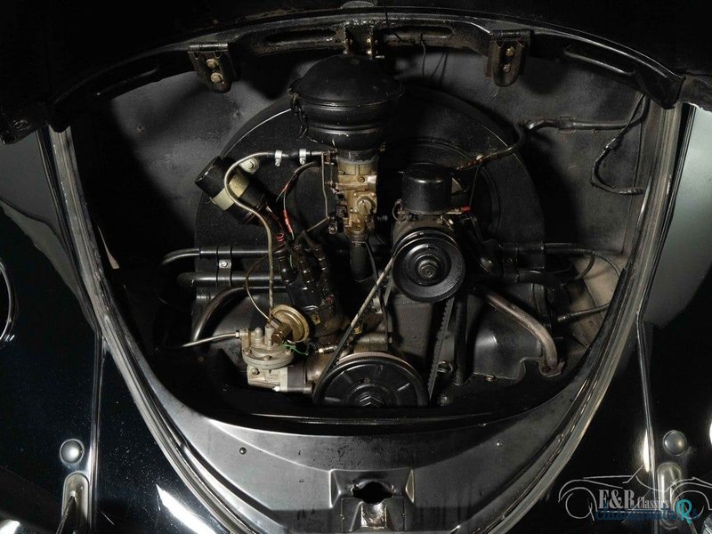 1952' Volkswagen Beetle photo #3
