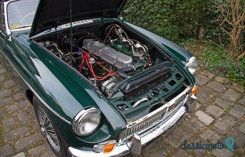 1969' MG MGC Roadster photo #1
