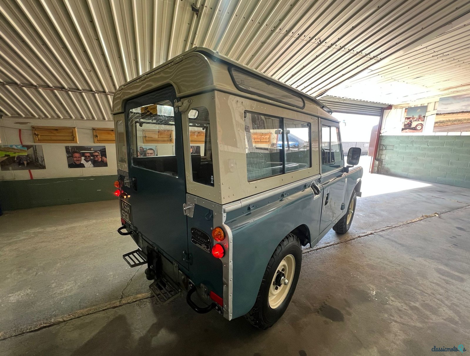 1972' Land Rover Series 3 photo #3