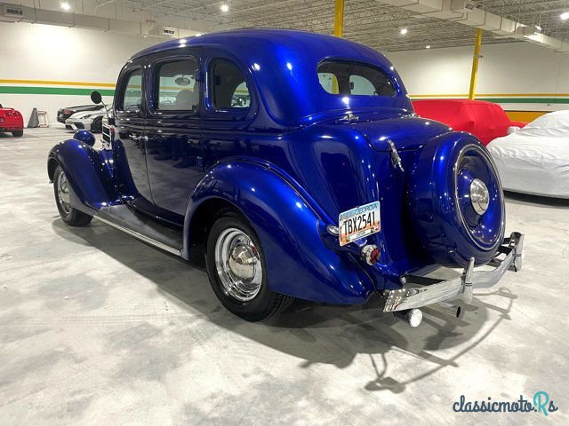 1936' Ford Deluxe photo #4