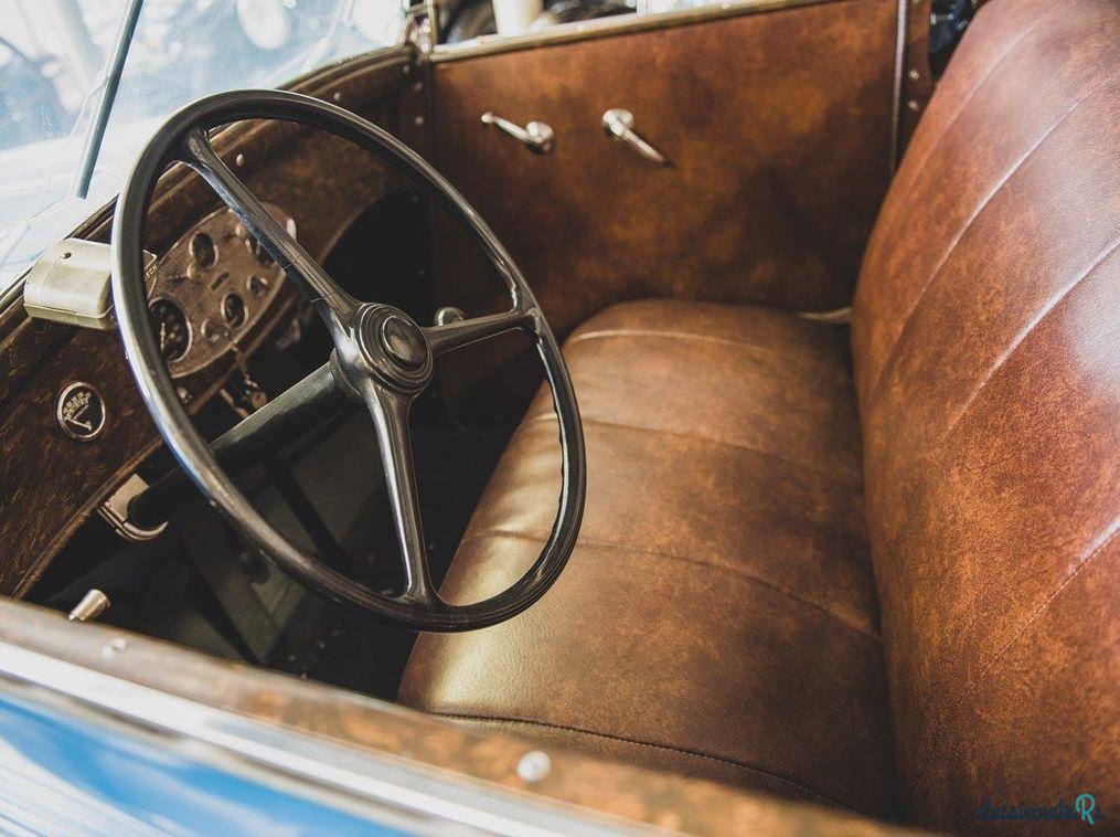 1933' Plymouth Model Pc Rumble Seat photo #3