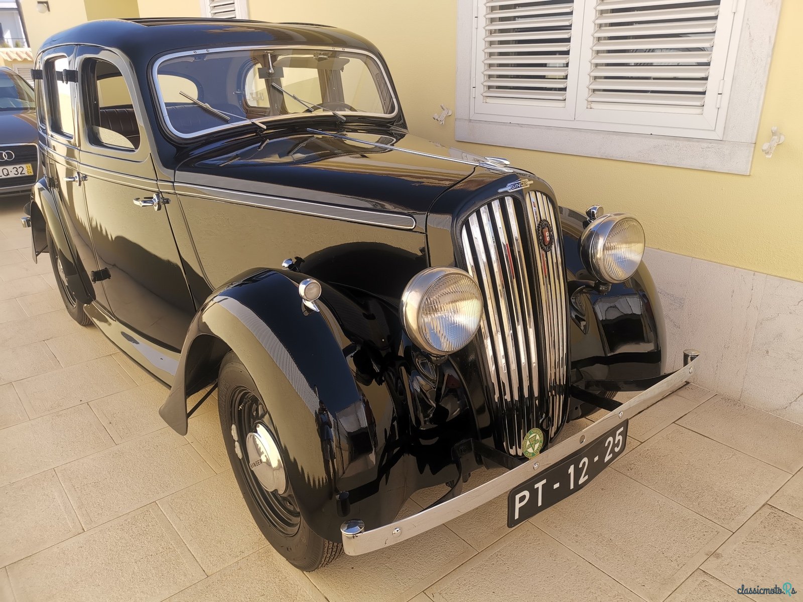 1948' Singer photo #1