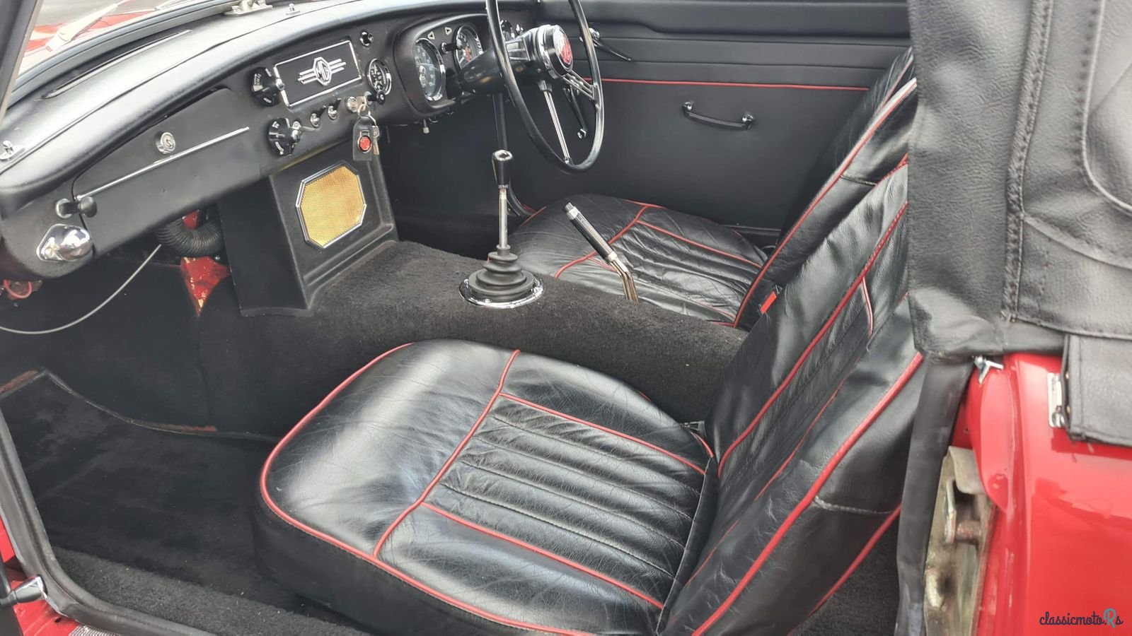 1963' MG MGB photo #3