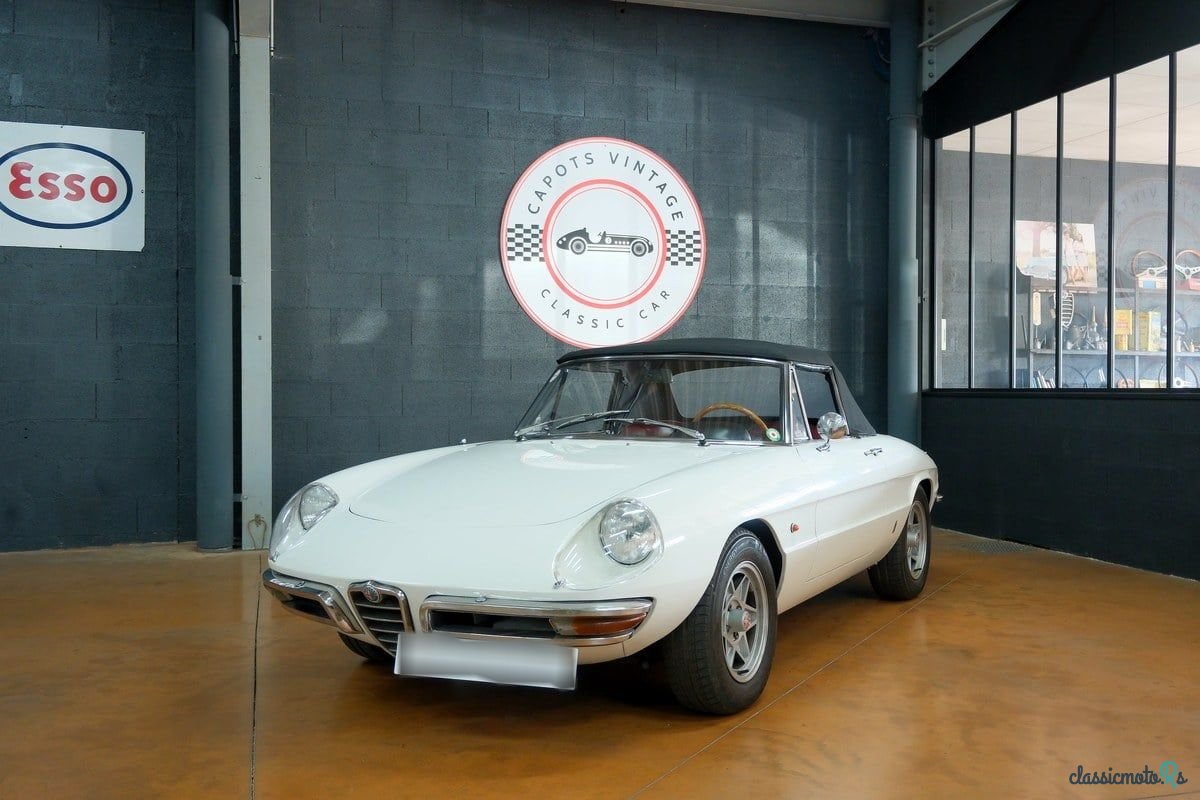 1969' Alfa Romeo 1750 photo #6