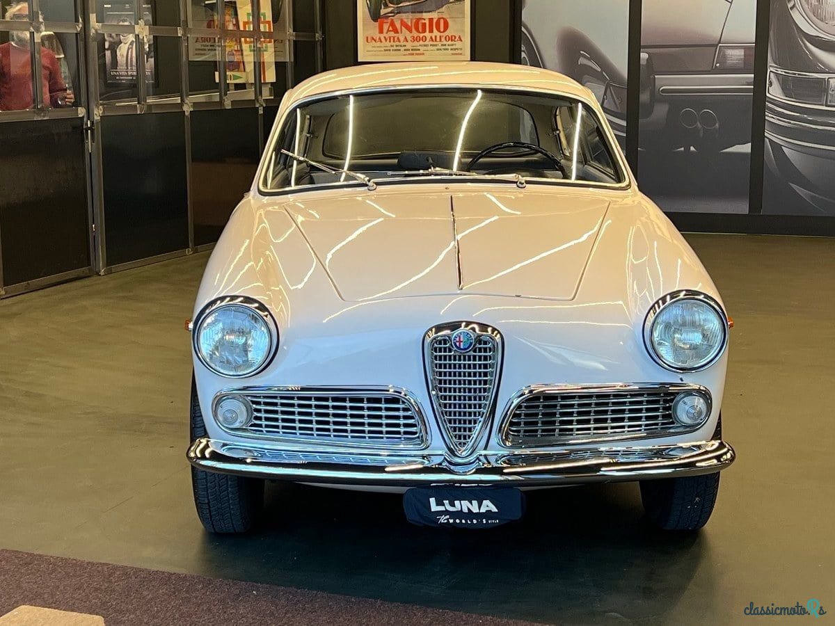 1960' Alfa Romeo Giulietta photo #2