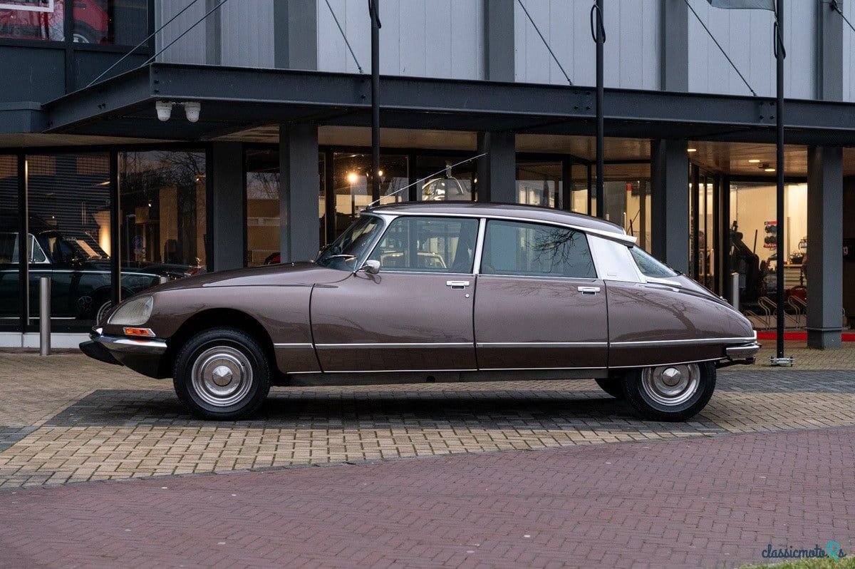 1972' Citroen DS photo #3