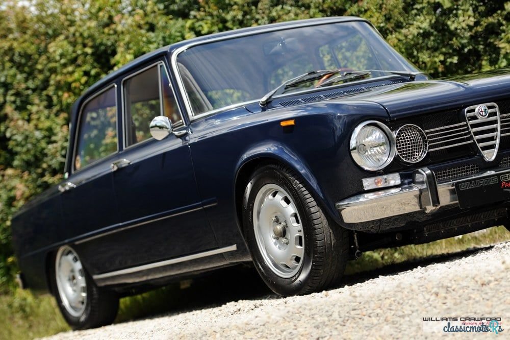 1972' Alfa Romeo Giulia photo #2