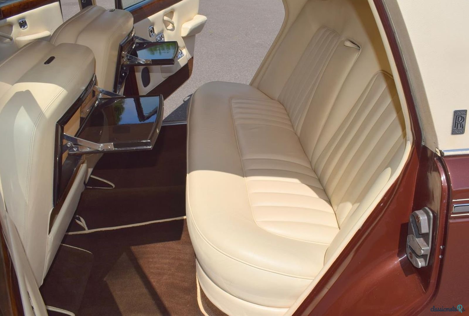 1980' Rolls-Royce Silver Wraith photo #4