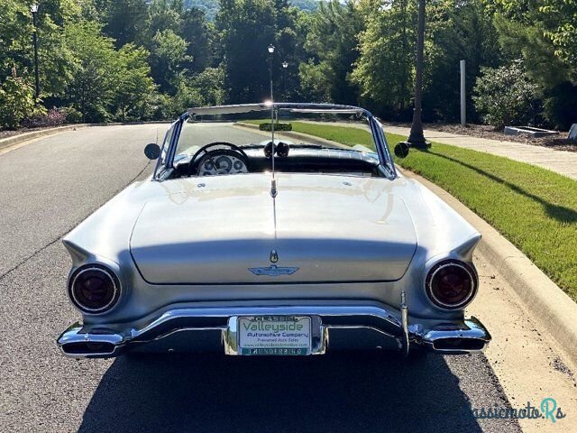 1957' Ford Thunderbird photo #5