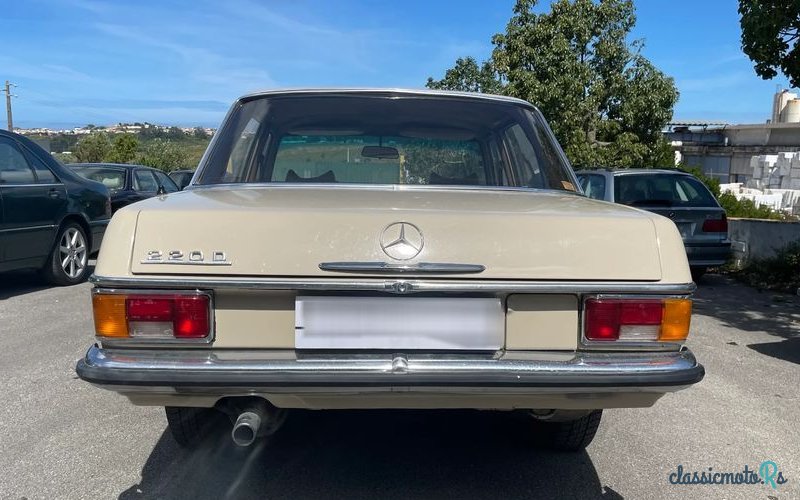 1976' Mercedes-Benz 220 photo #4