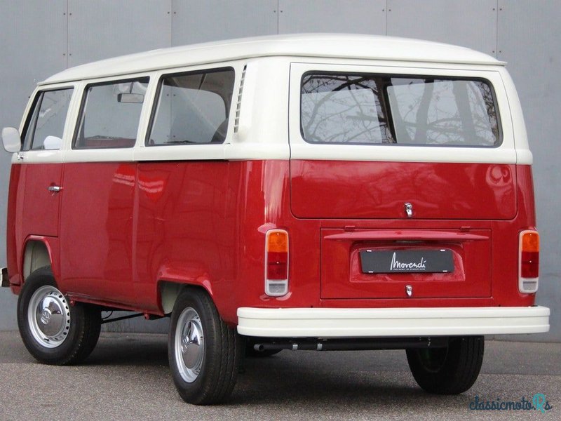 1972' Volkswagen Type 2 photo #2