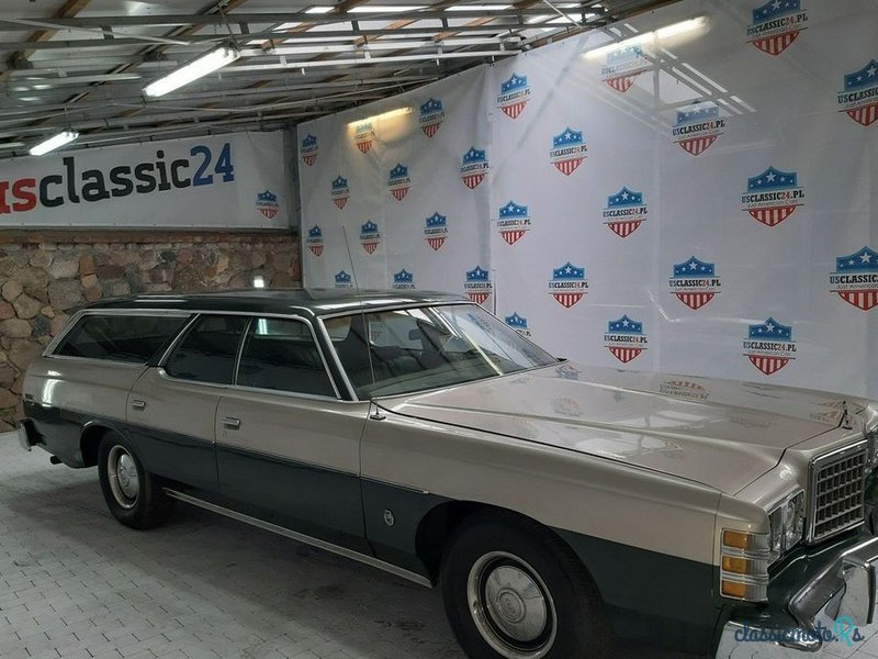 1976' Ford Country Squire photo #4