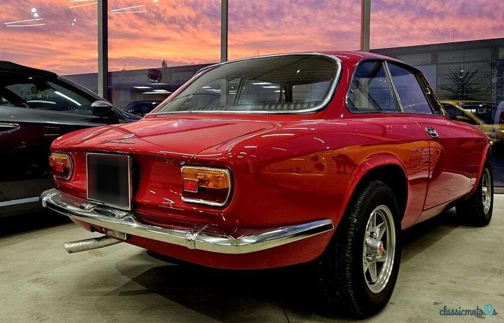 1971' Alfa Romeo Gt Junior 1300 photo #3
