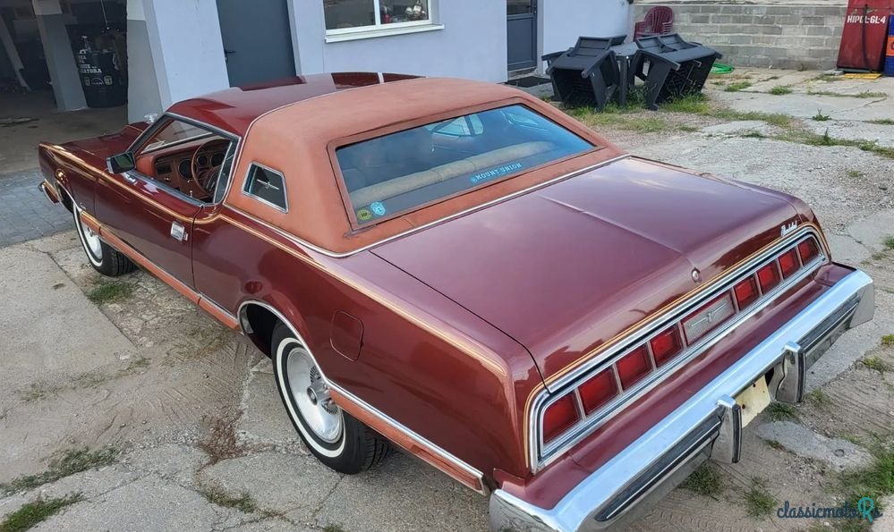 1975' Ford Thunderbird photo #6
