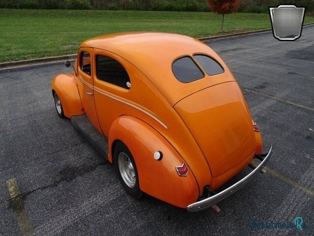 1940' Ford Custom photo #4