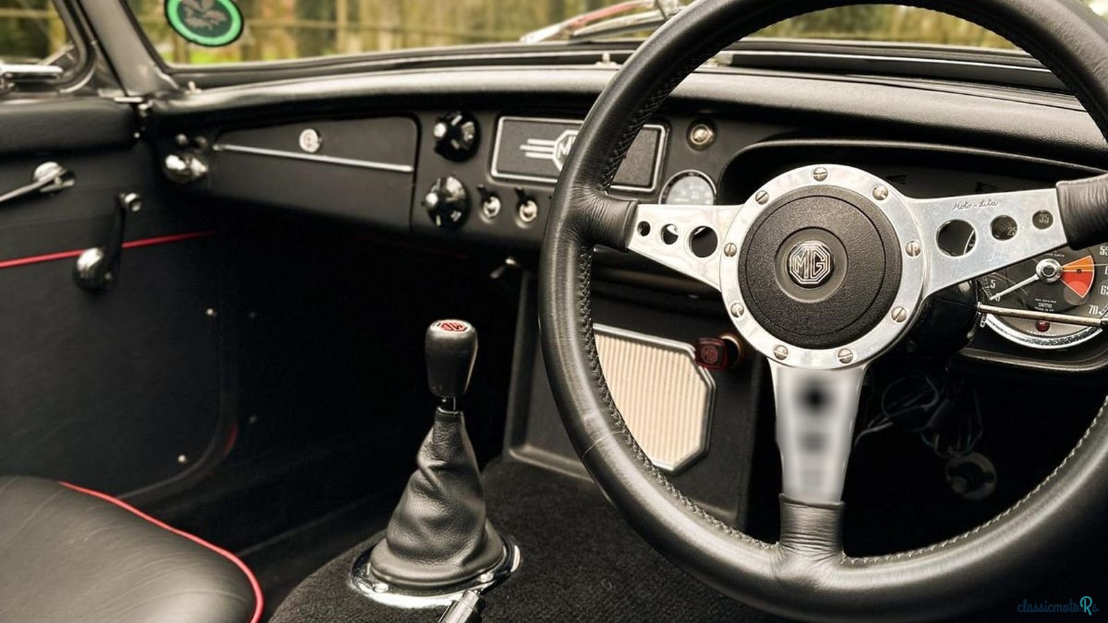 1965' MG MGB photo #2