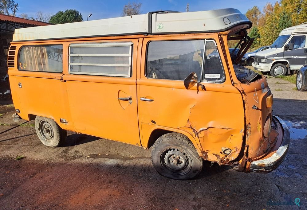 1973' Volkswagen T2 Westfalia photo #3