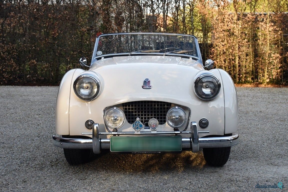 1955' Triumph TR2 photo #5