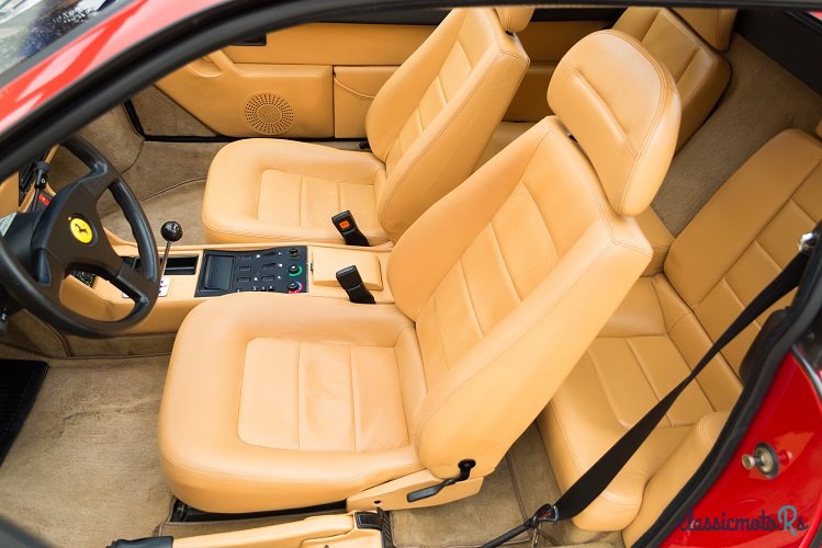 1989' Ferrari Mondial photo #4