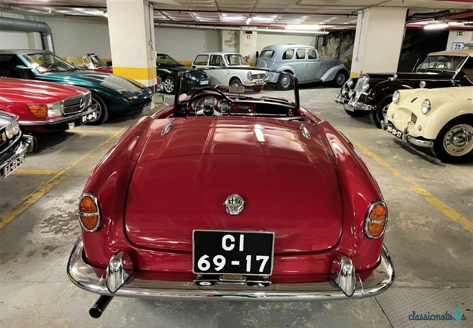 1959' Alfa Romeo Giulietta photo #4