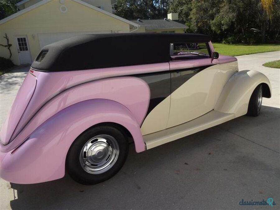1937' Ford Custom photo #5